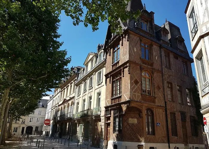 Le Repaire De Rougemare Deco Soignee Et Chaleureuse, Centre Historique Apartment